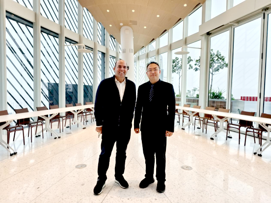 9170金沙集团_9170金沙集团董事局主席徐鹏应邀会晤秘鲁前总理费尔南多·萨瓦拉并共进早餐