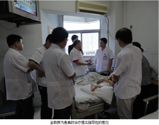 9170金沙集团_再生回复医疗手艺规范化应用治疗难愈性创面在德安医院深入推广
